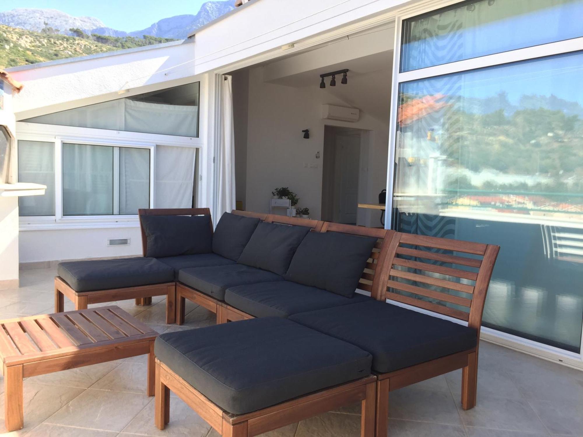 Apartments Leut 80M From The Sea Podgora Room photo